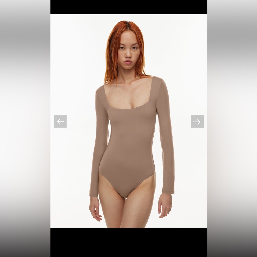 Babaton Long Sleeve Bodysuit in Black Sz S